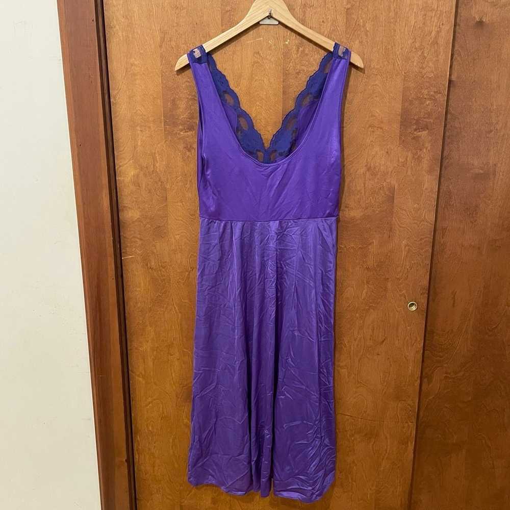 VINTAGE 80s Adonna Purple Lace Medallion Full Swe… - image 3