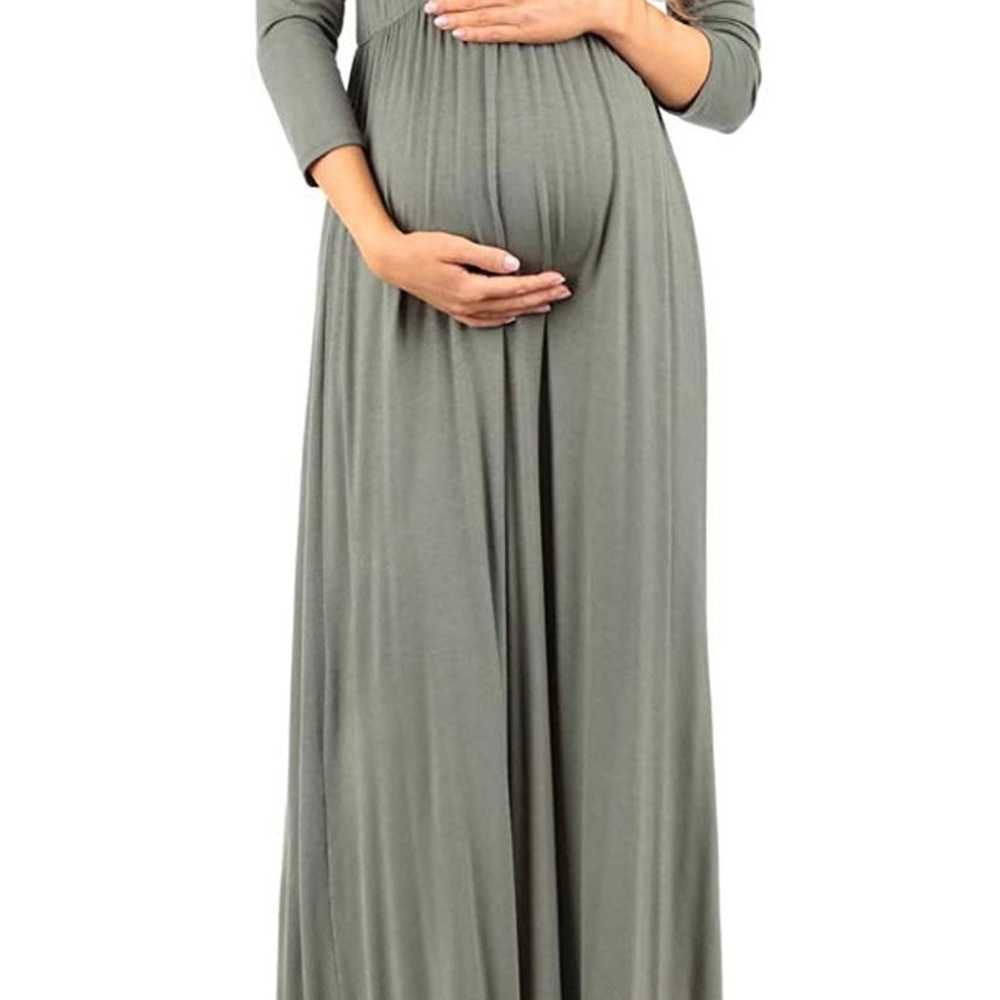 Maternity photoshoot dresses - image 3