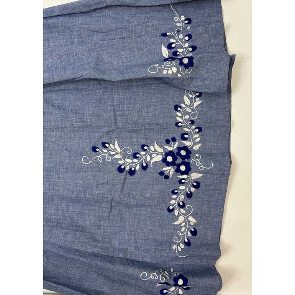 VTG 70s Womens Medium Crewel Stitched Floral Cham… - image 7