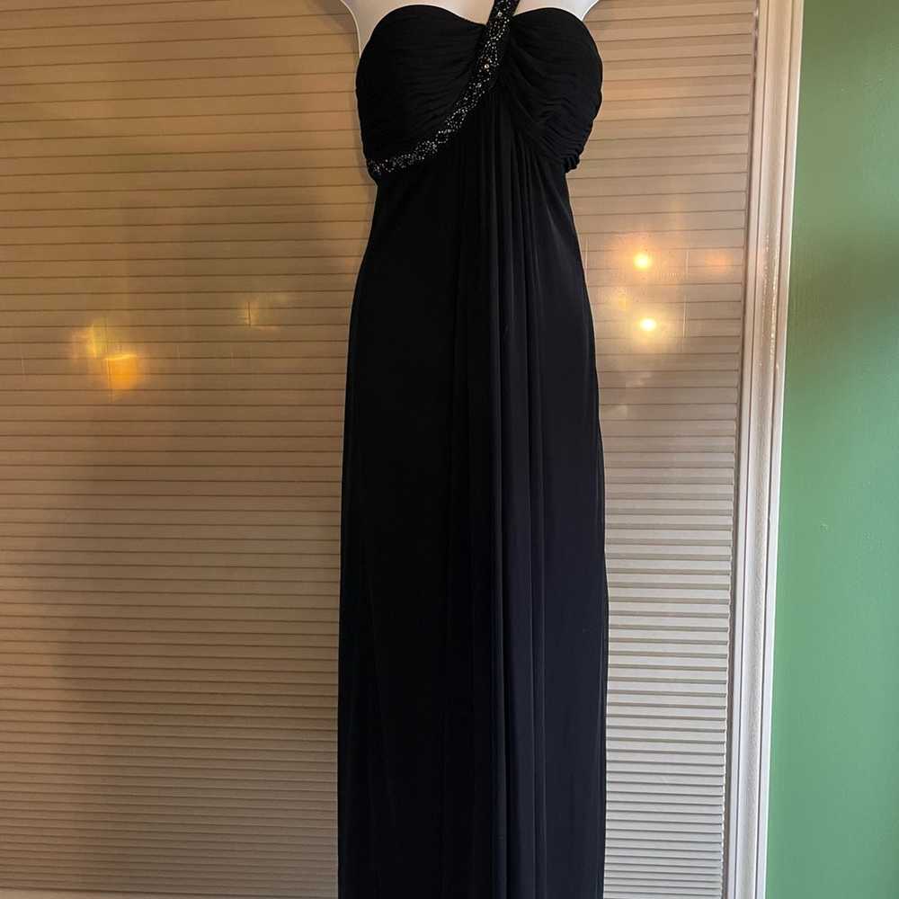 Cache size 8 2010 evening new years black one sho… - image 2