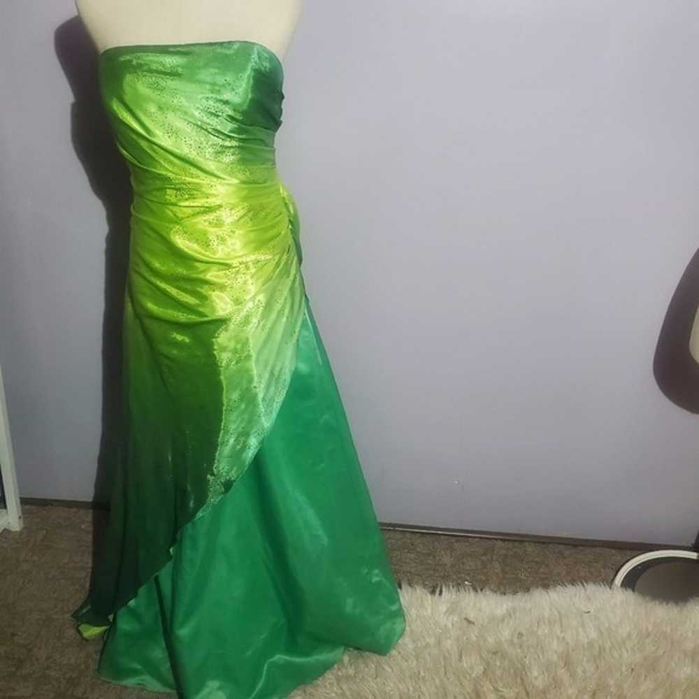 Jump apparel green ombre maxi formal dress size 1… - image 1