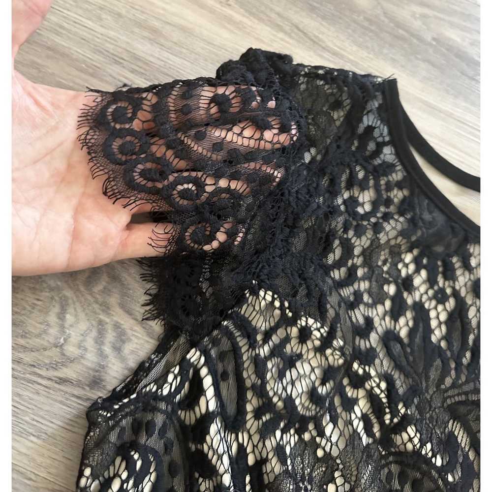 Windsor Long Black Lace Formal Dress - image 6