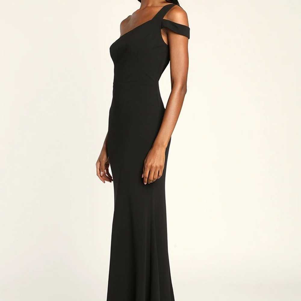 Make an Entrance Black One-Shoulder Mermaid Maxi … - image 3