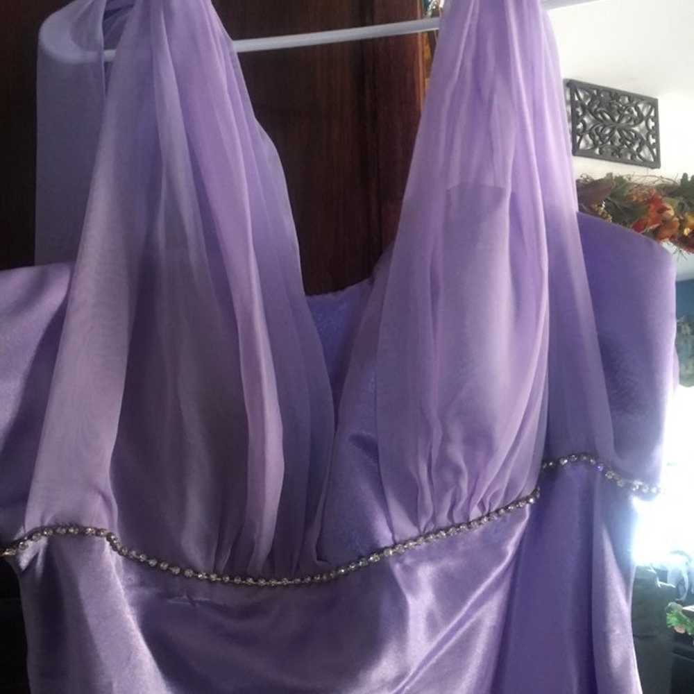 Light Purple Satin & Chiffon Gown - image 3