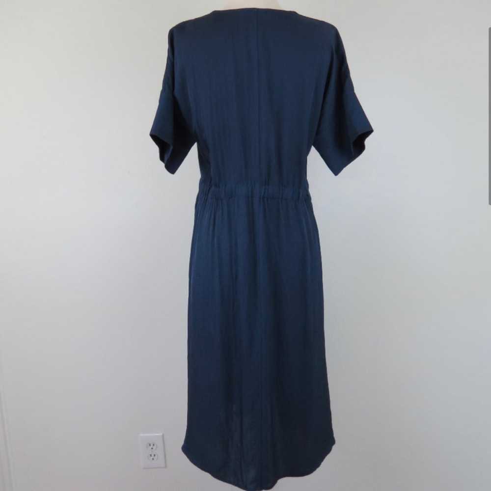 Everlane Japanese Goweave light V Neck Blue dress… - image 5