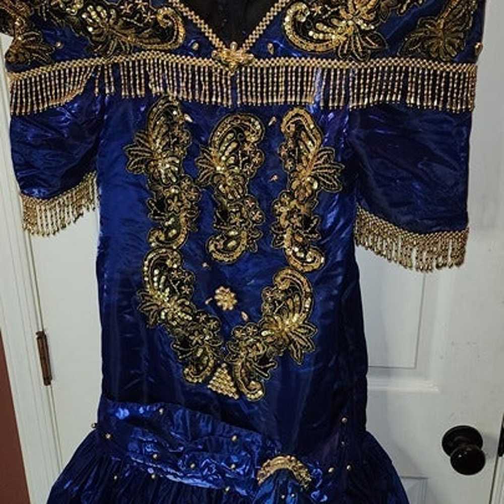 CostumeRoyal Blue and gold High rise shoulder que… - image 6