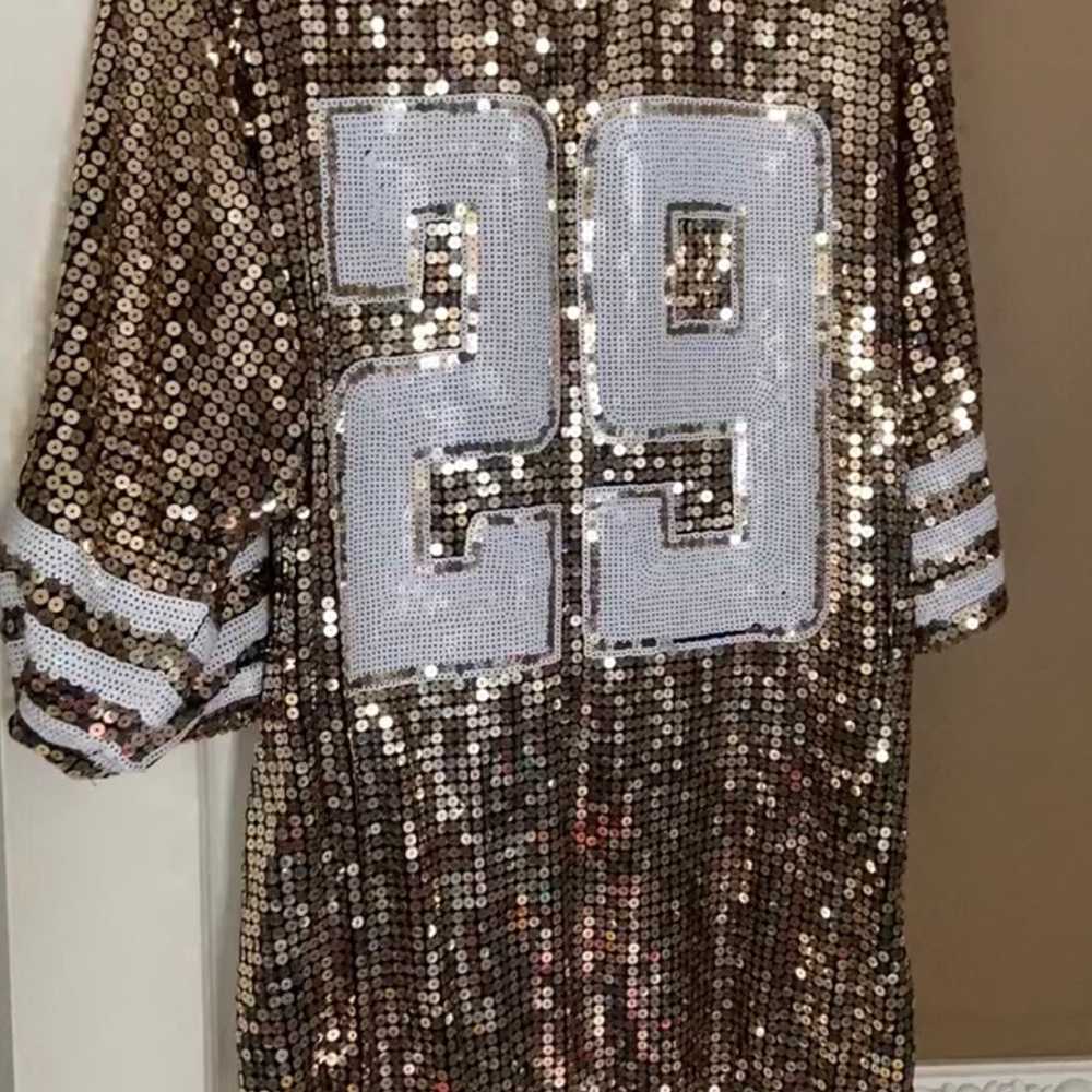 Gold sequin jersey shirt dress XL - image 8