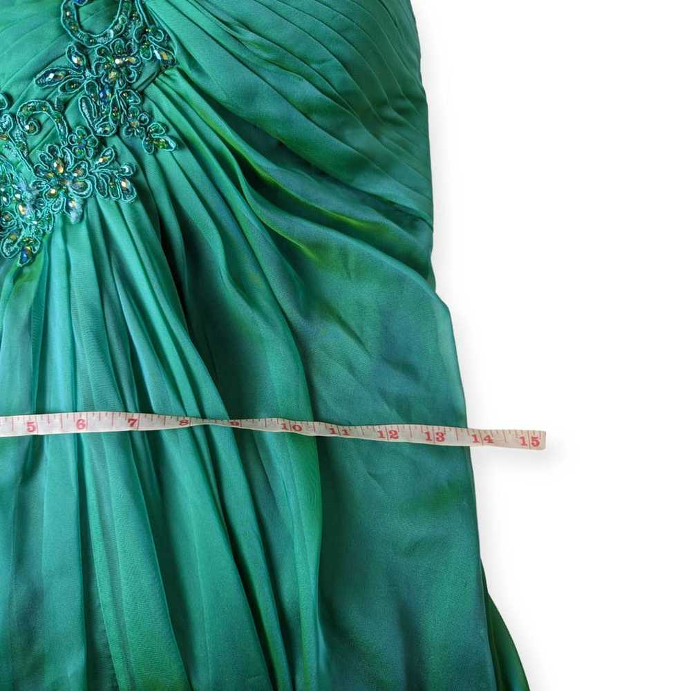 La Femme Formal Iridescent Green Prom Homecoming … - image 8