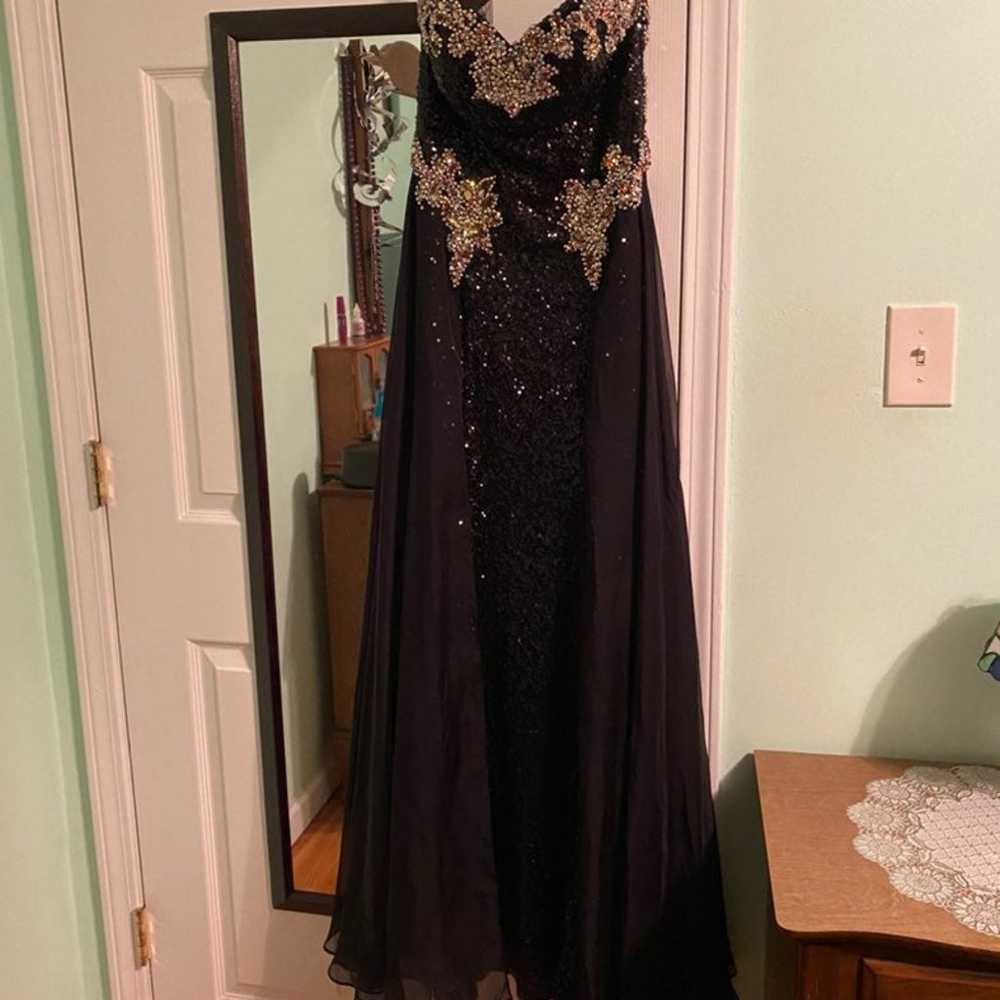 Black strapless prom dress - image 3