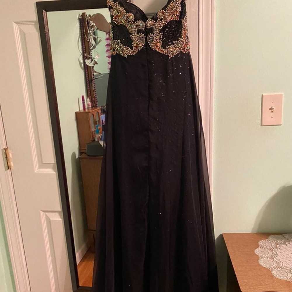 Black strapless prom dress - image 4