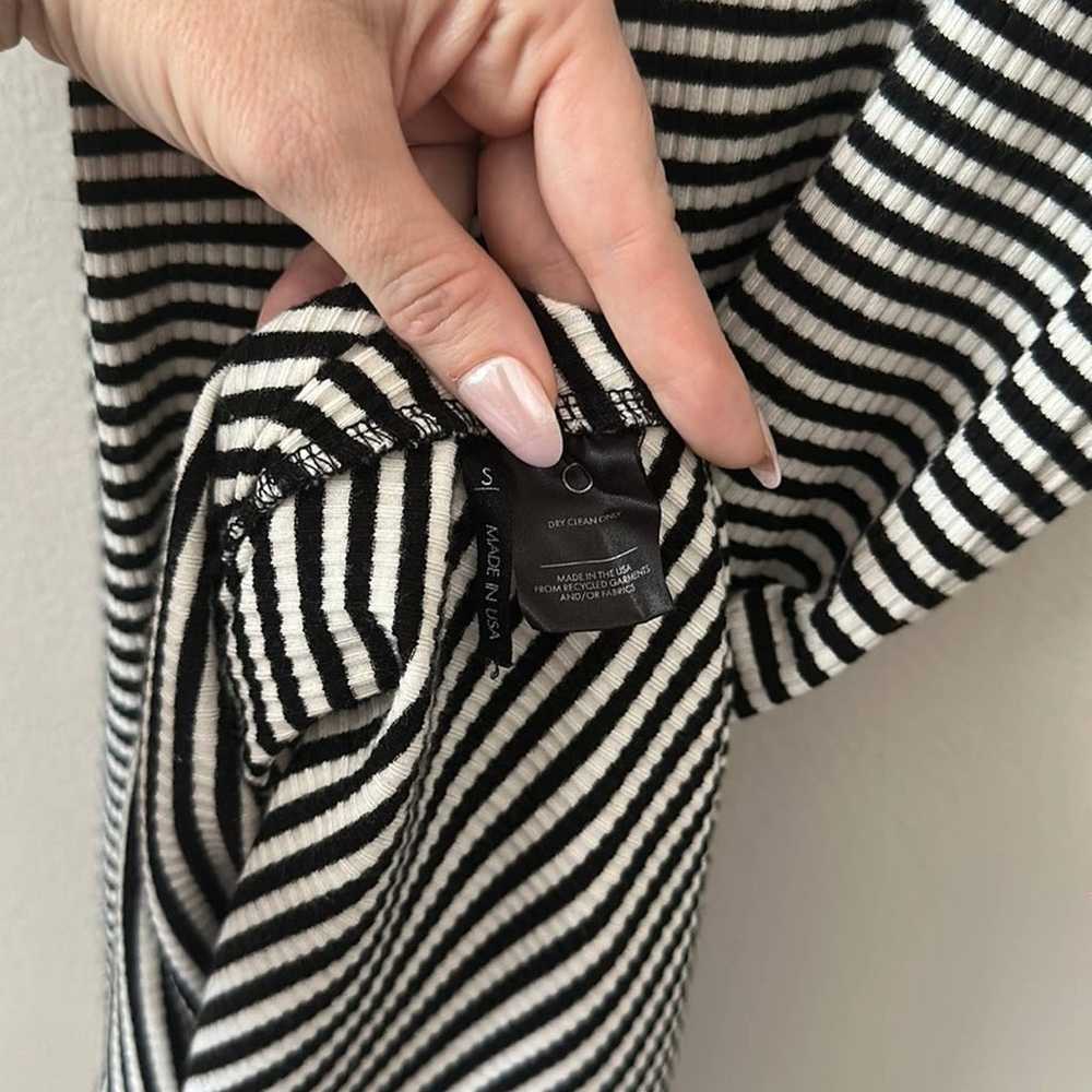 Reformation Ribbed Black and White Striped Mini D… - image 7