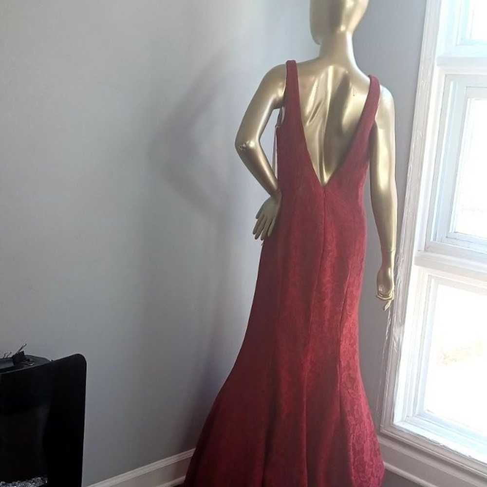 NWOT Glow By Colors Maroon Lace Mermaid Style Gown - image 8