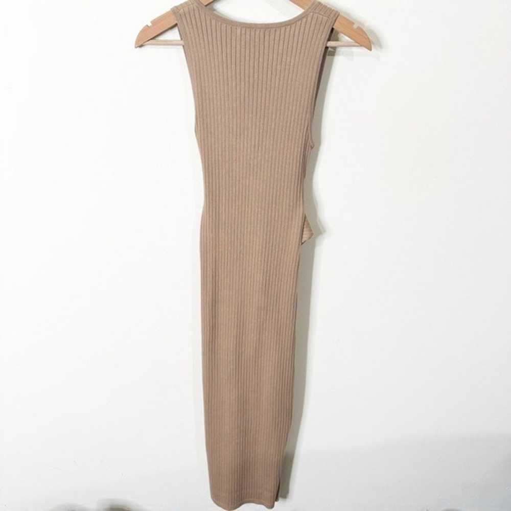 Good American Taupe Ribbed Sleeveless Belted Body… - image 6