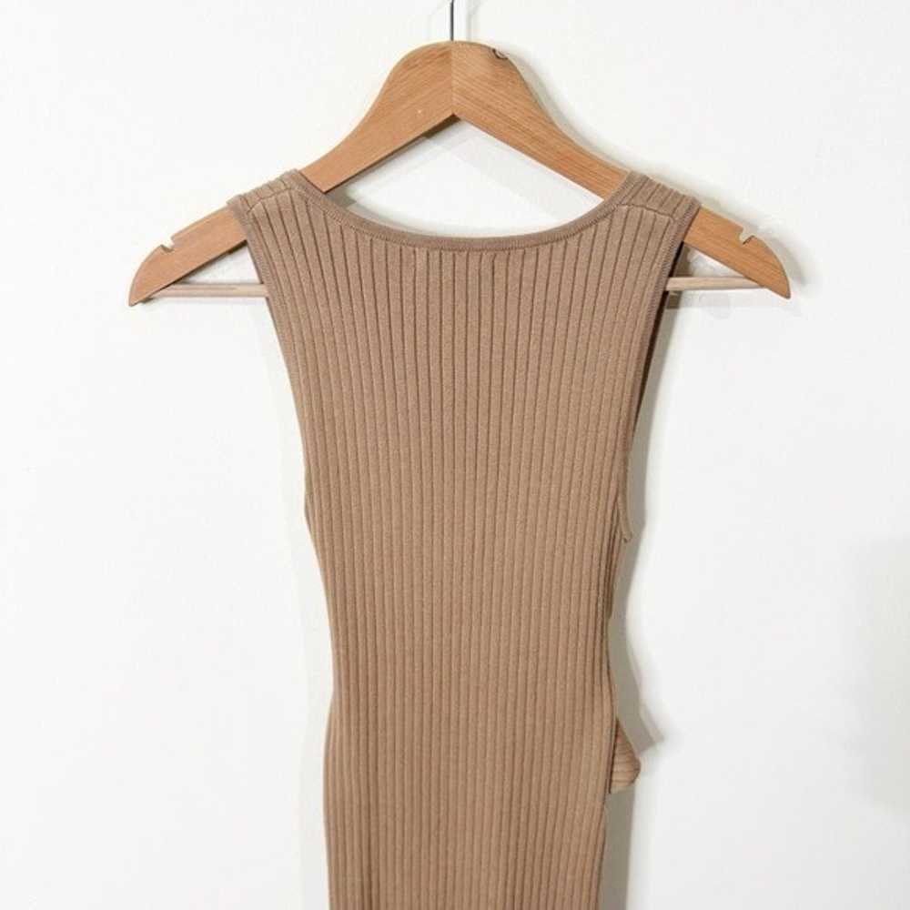 Good American Taupe Ribbed Sleeveless Belted Body… - image 7