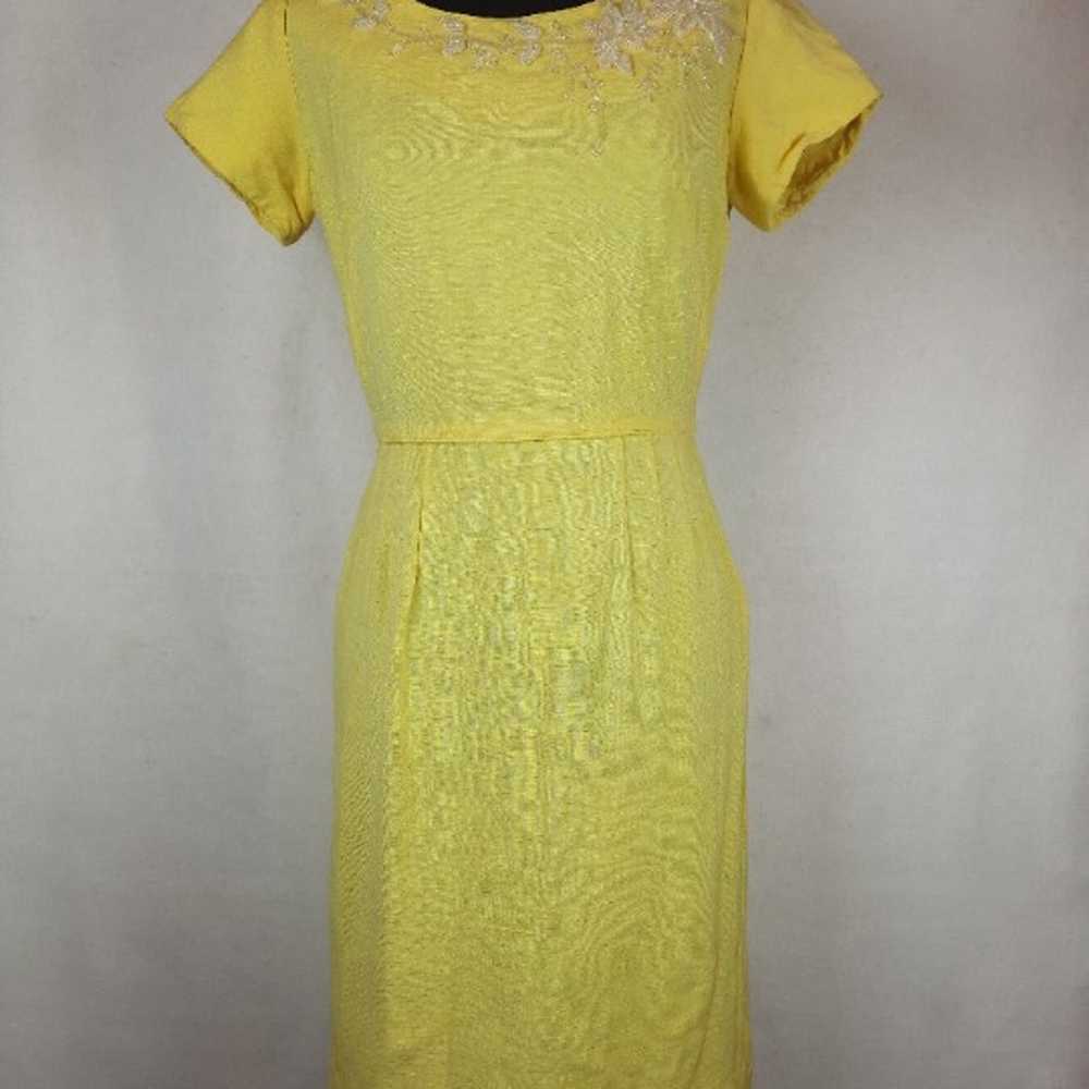 VTG Size XS Sheath Dress 50s/60s Beaded Floral Ne… - image 1