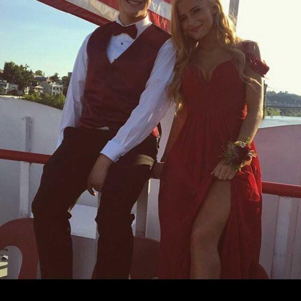 red prom dresses - image 1