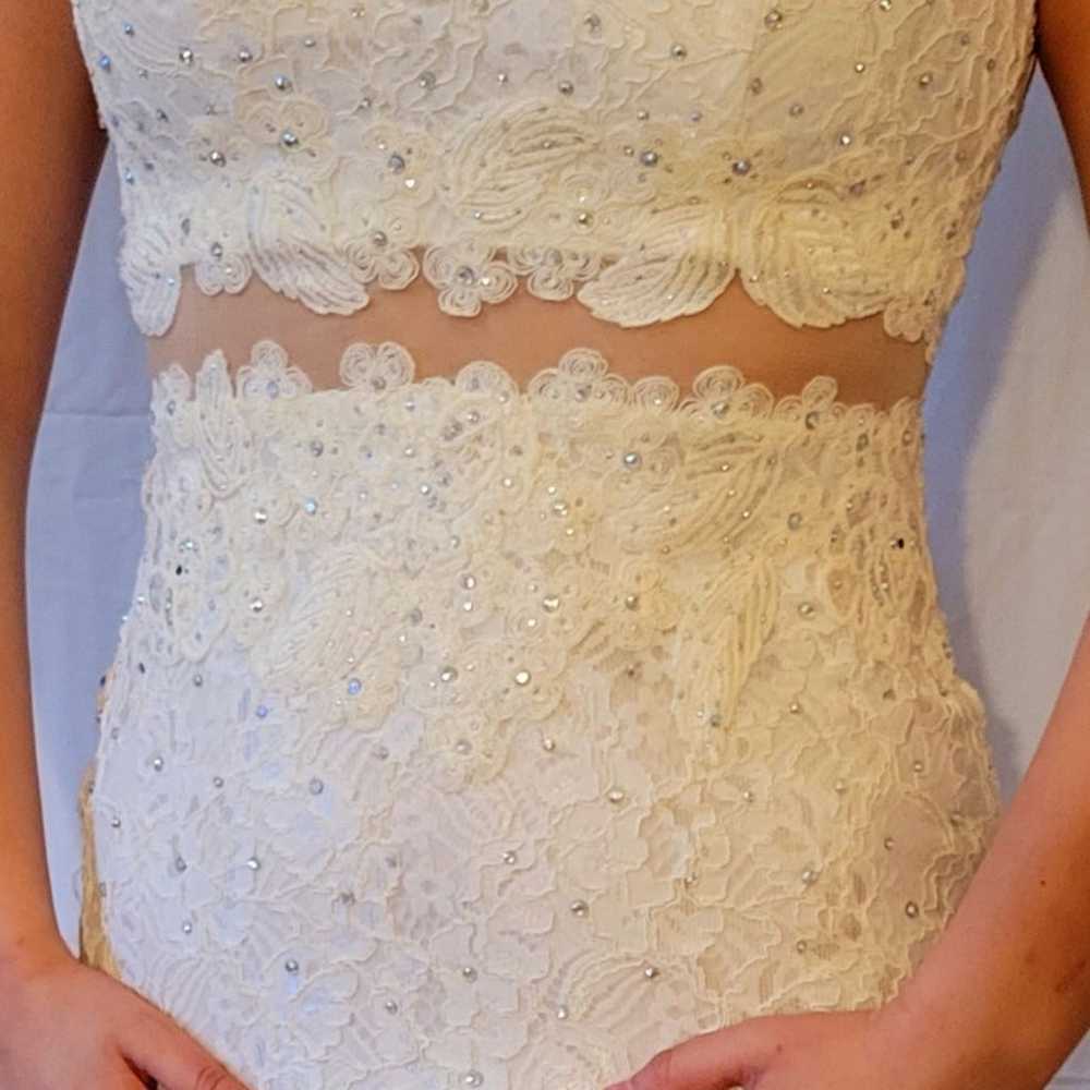 white lace dress - image 6