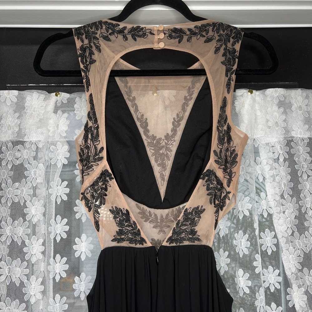 BCBGMAXAZRIA Black and Sheer Evening Gown with Cu… - image 3