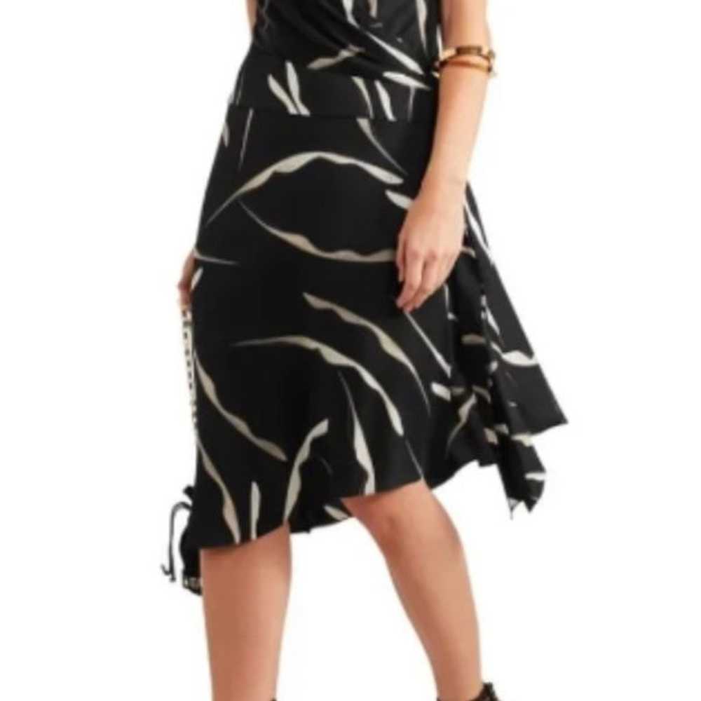 Diane Von Furstenberg Dress womans size 8 silk th… - image 6