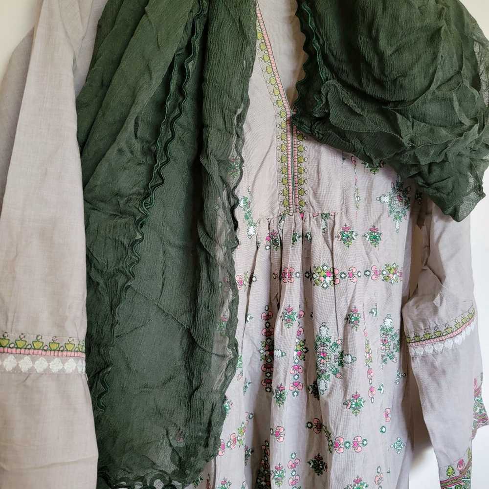 Pakistani Long Frok Style Dress - image 2