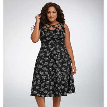 Torrid retro black and white skull and floral dre… - image 1