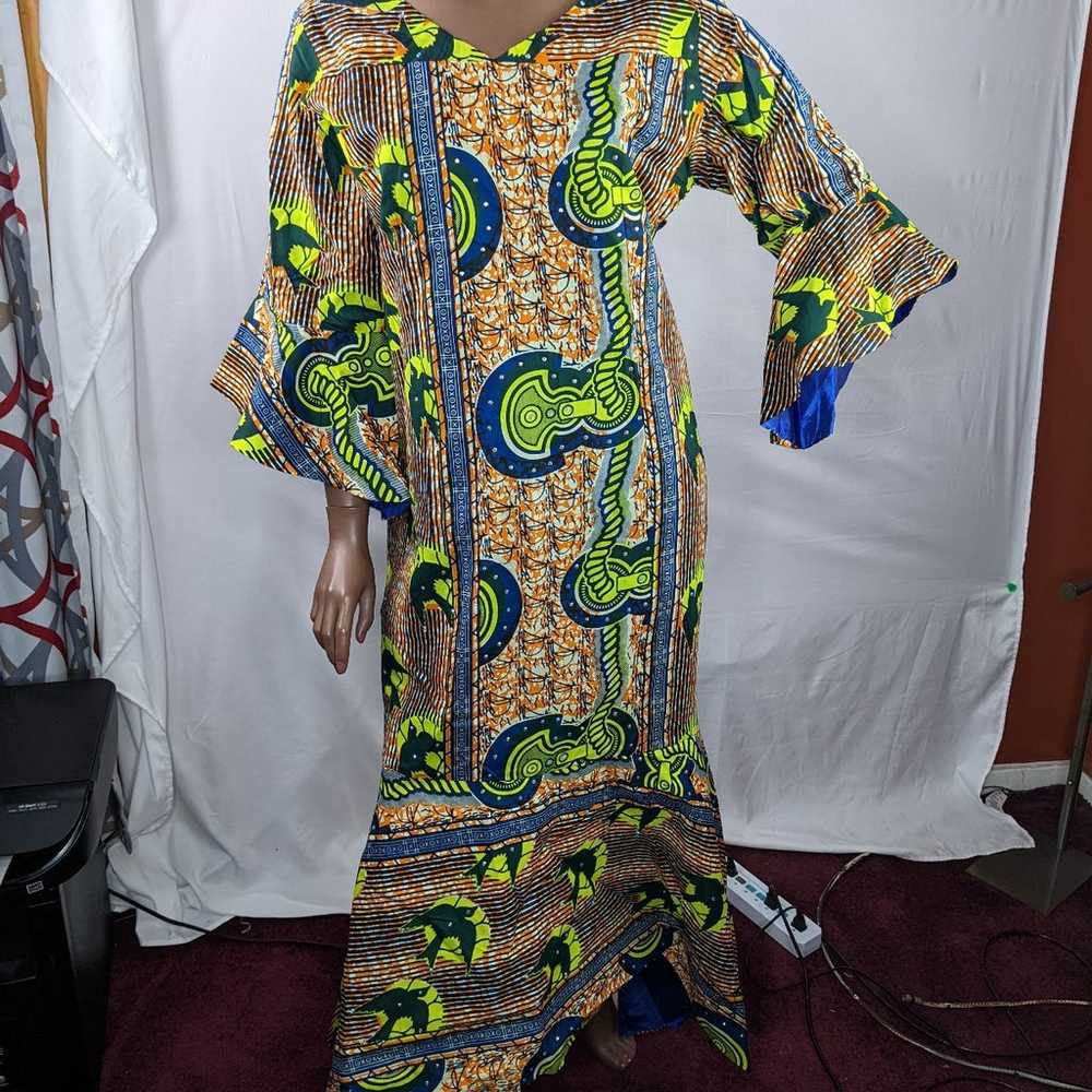 NWOT, AFRICAN PRINT MAXI DRESS SIZE 20. - image 2