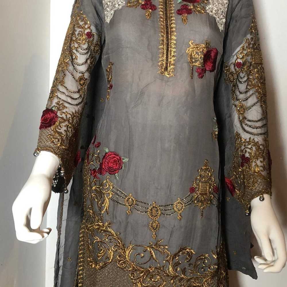 Indian pary dress three piece - image 4