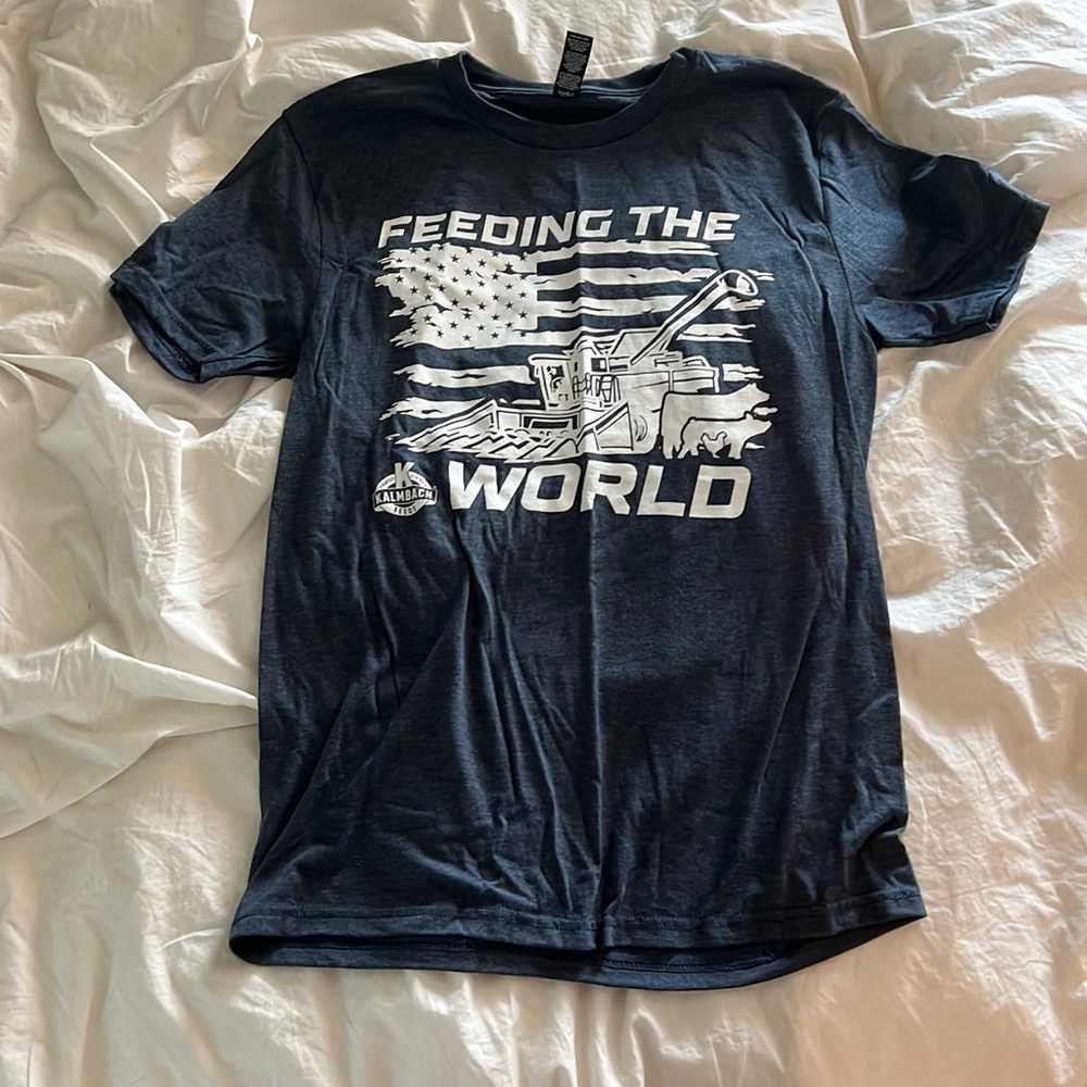 Blue Feeding the world shirt - image 1