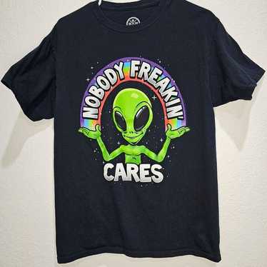 DOM Nobody Freakin Cares Alien Rainbow T-shirt Me… - image 1