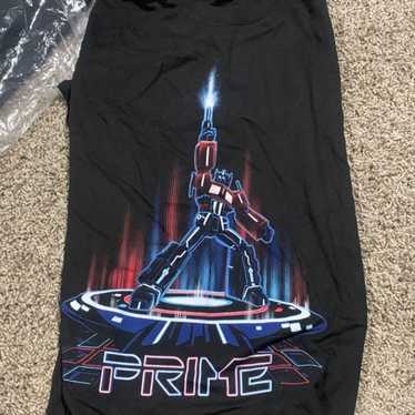 New Optimus Prime Loot Crate Exclusive t-shirt XXL - image 1