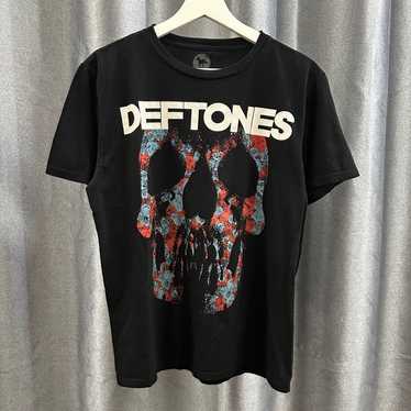 Deftones Official Merch size Medium - image 1