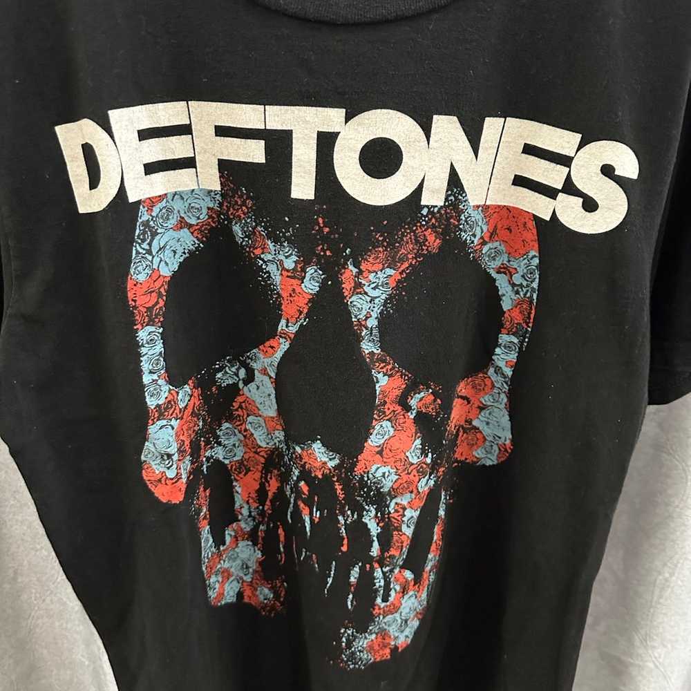 Deftones Official Merch size Medium - image 2