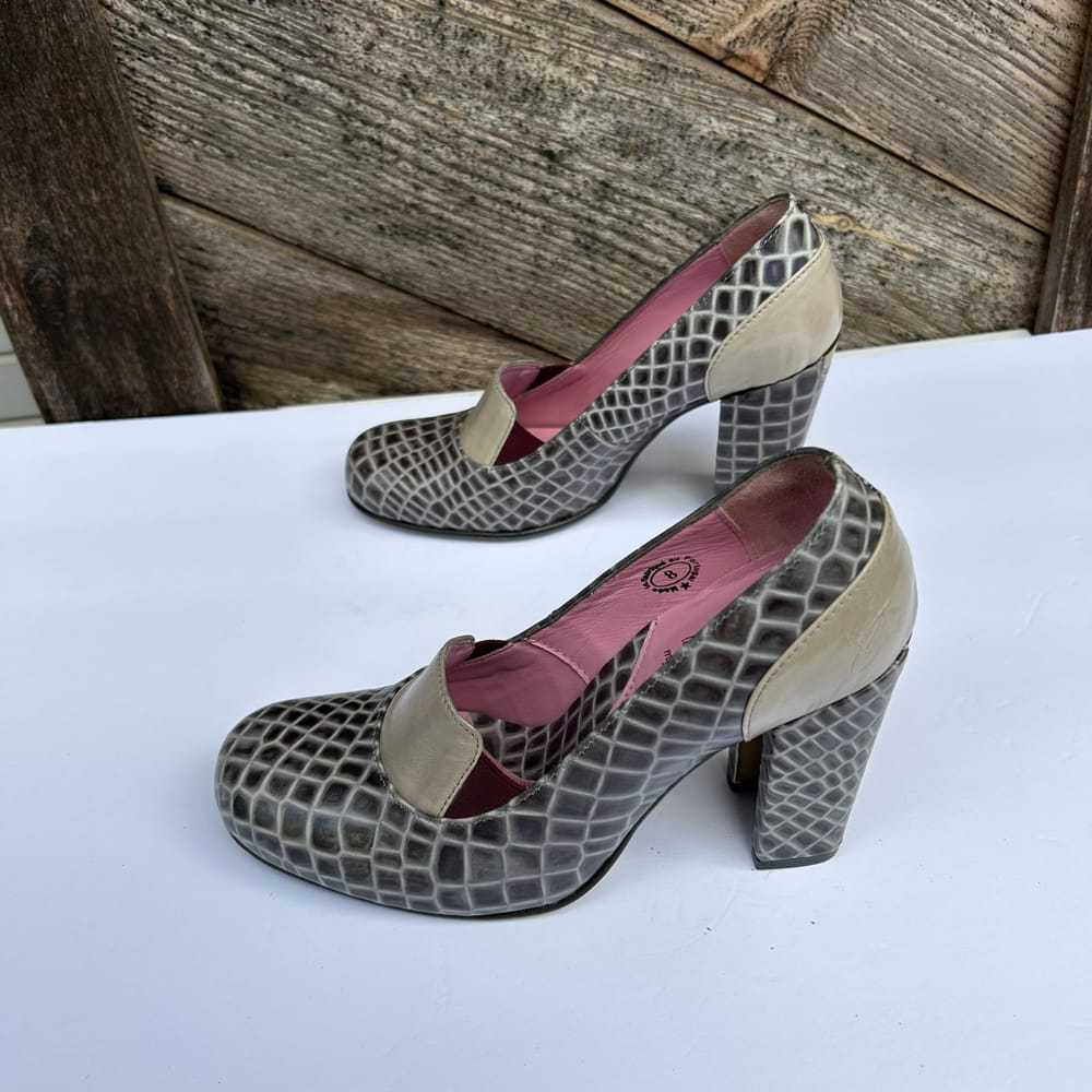 John Fluevog Leather heels - image 5