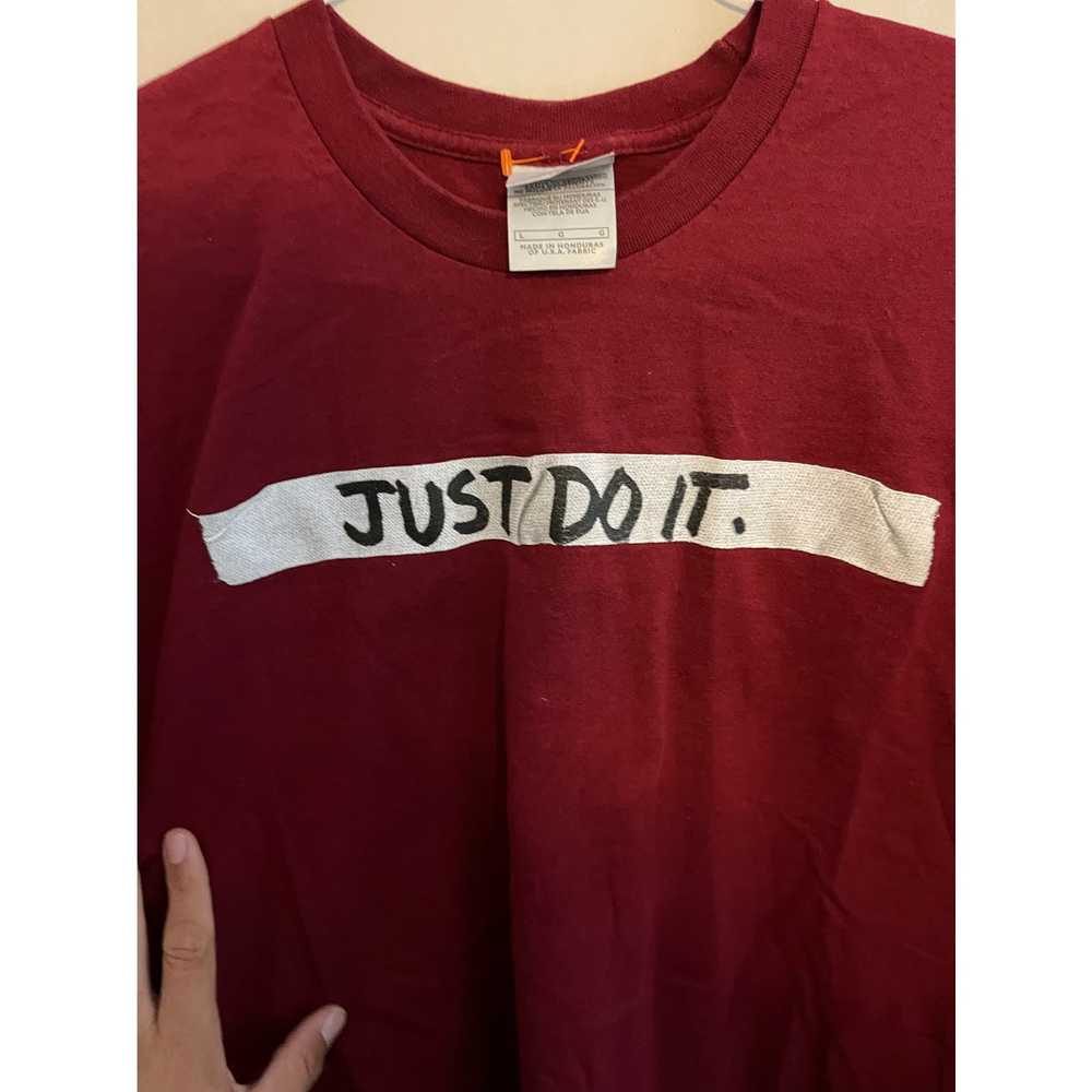 Nike Nike just do it 2000s shirt - image 4