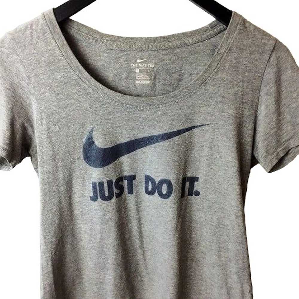 Nike × Streetwear × Urban Outfitters Nike T Shirt… - image 2