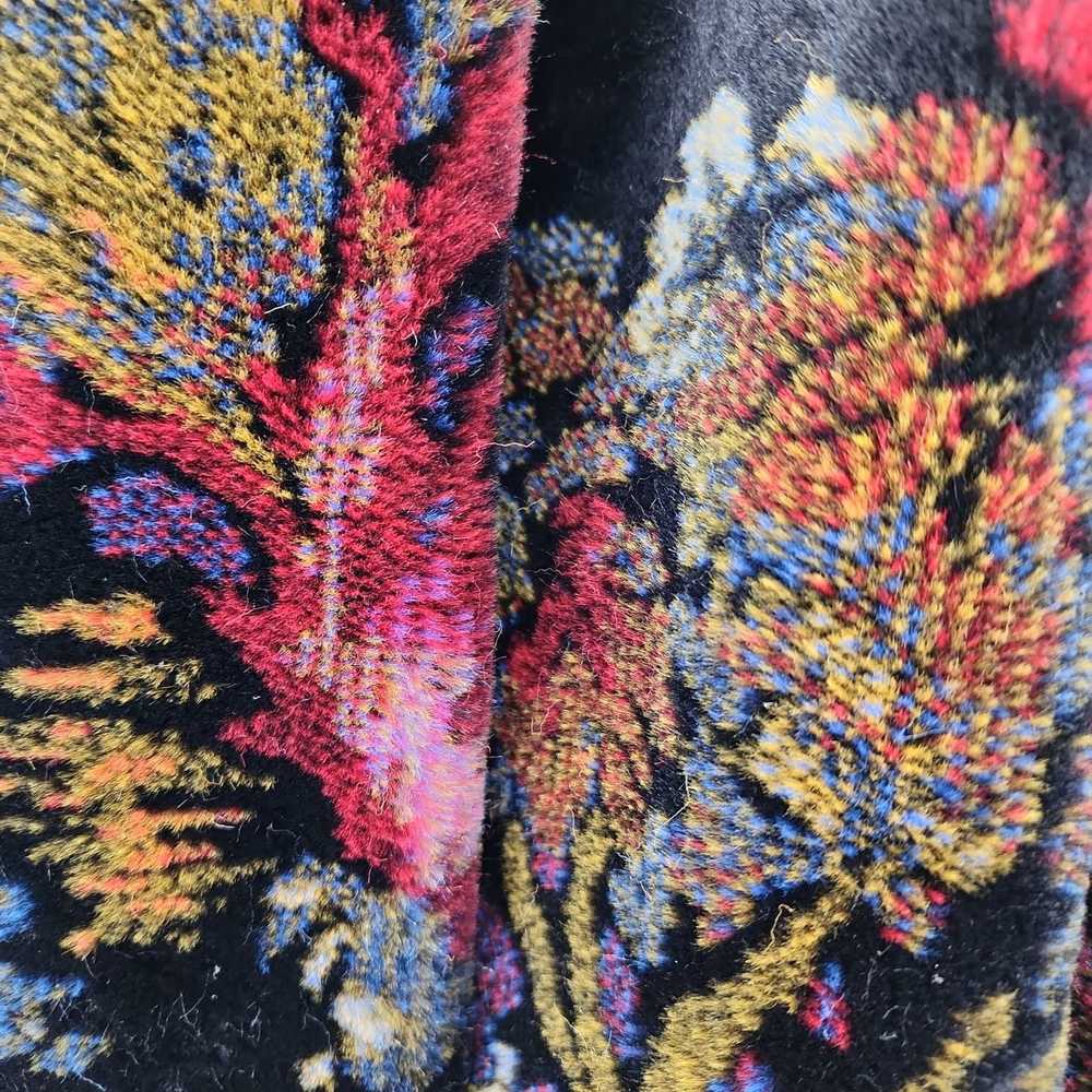 Vintage Donnybrook VTG Over-Sized Floral Faux Fur… - image 12