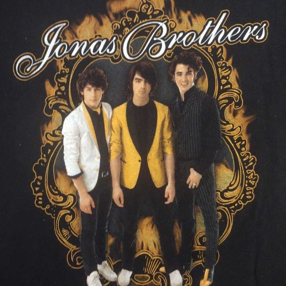 Jonas Brothers - image 5