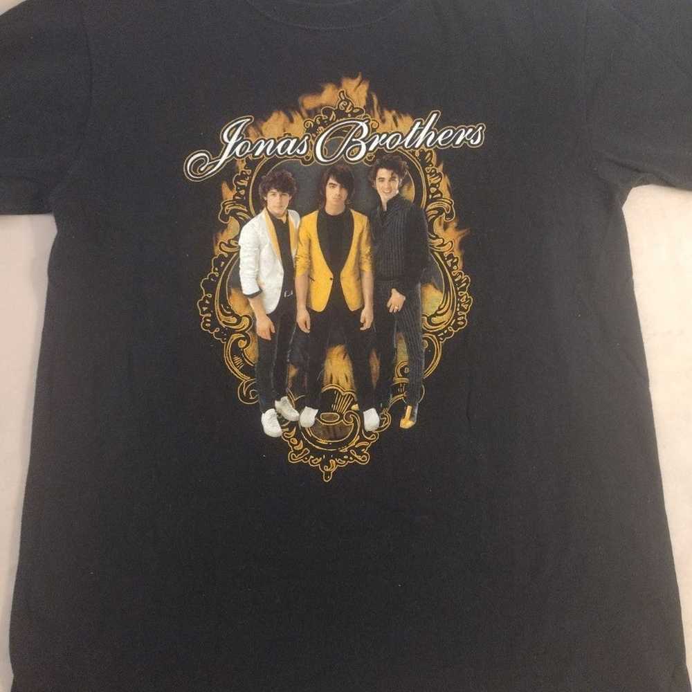 Jonas Brothers - image 8