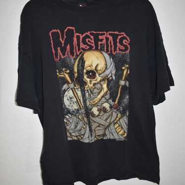 Vintage Misfits Band Tshirt - image 1