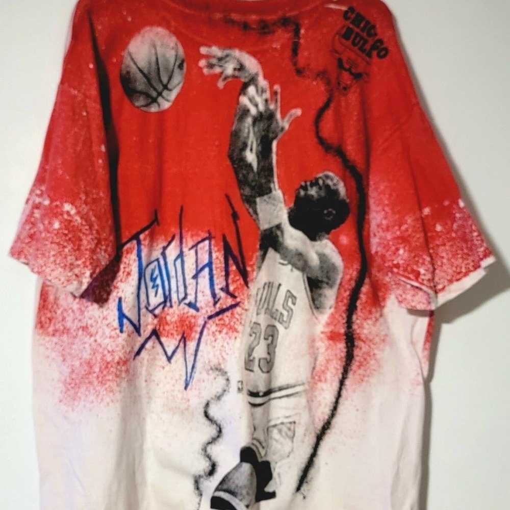 Vintage 90's Michael Jordan Chicago Bulls T Shirt… - image 2