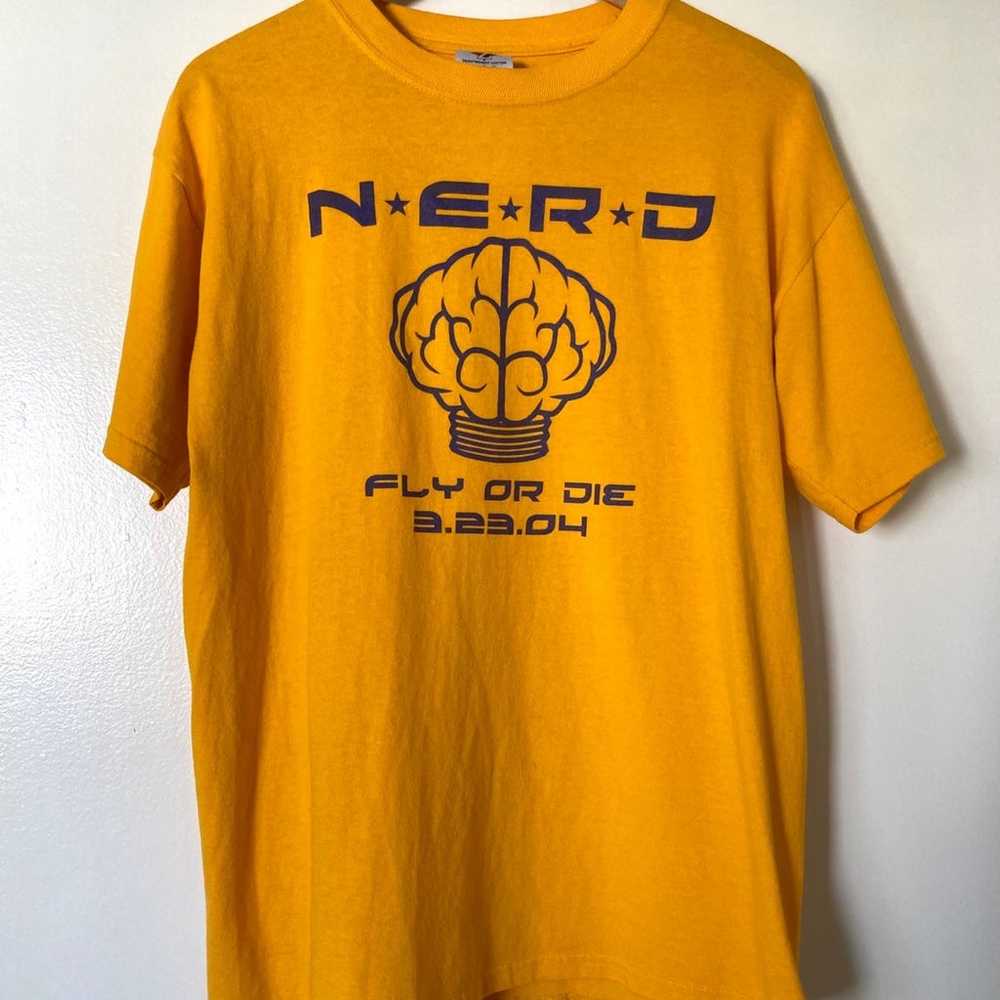 N.E.R.D FLY OR DIE 2004 tour Sz L shirt - Westsid… - image 2