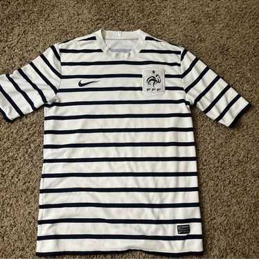 2011-2012 Nike France Authentic Away Jersey Shirt 