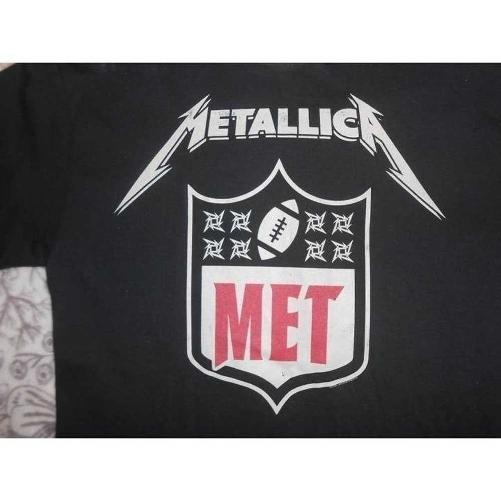 RARE Metallica To Heavy For Halftime shirt Unisex… - image 3
