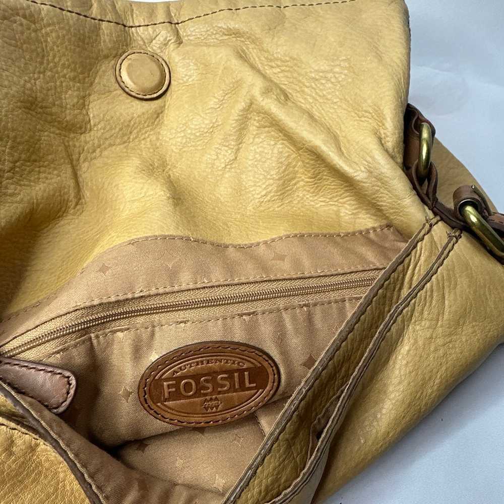 Fossil Explorer Large Brown Fold Over Messenger S… - image 9