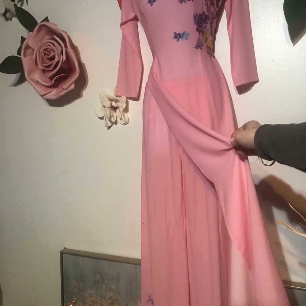 Pink and floral Mandarin collar Asian style dress… - image 6