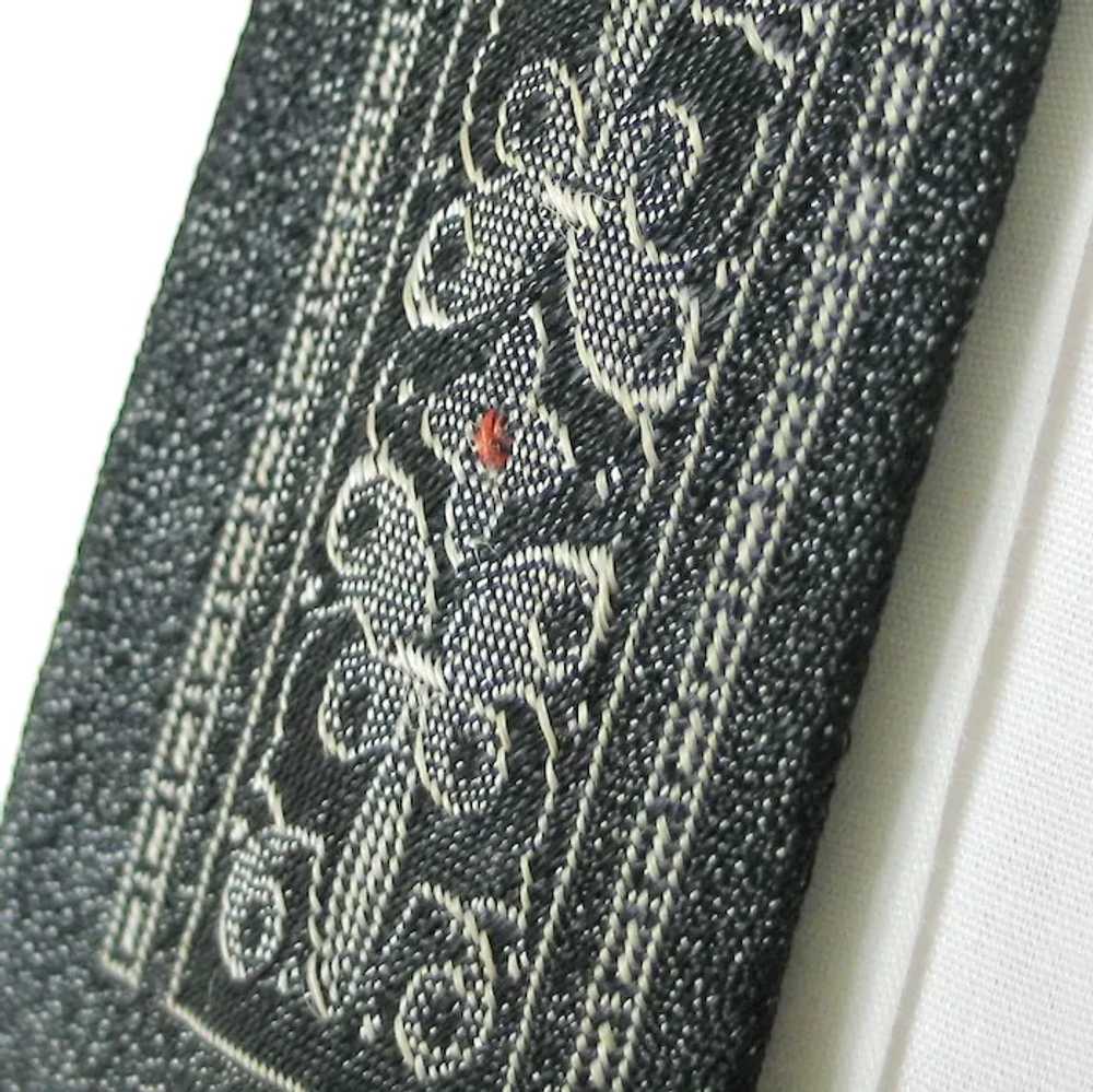 Vintage 1960s Skinny Black Dark Gray Necktie Neck… - image 4