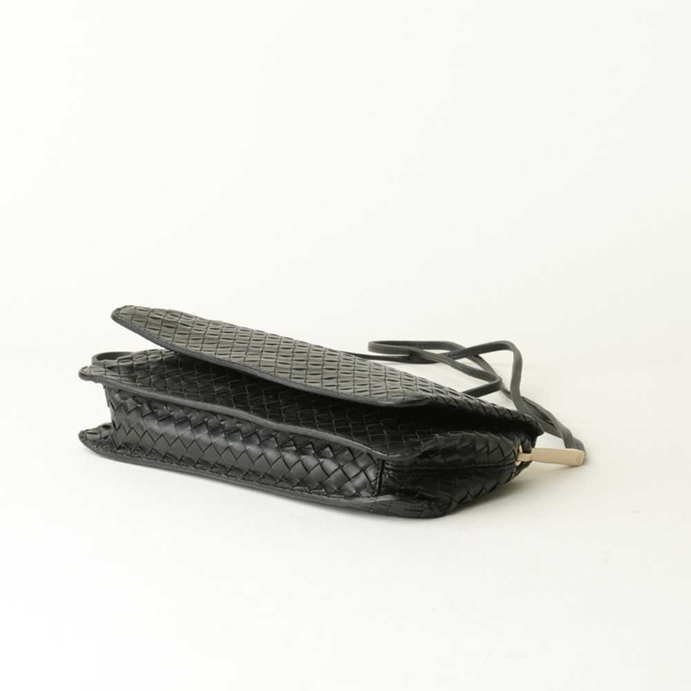 Bottega Veneta Handbag Leather in Black - image 5