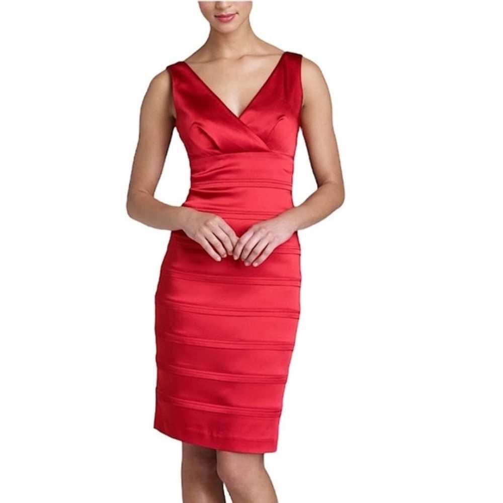Beautiful Calvin Klein Ruby Red V Neck Sheath Sle… - image 2