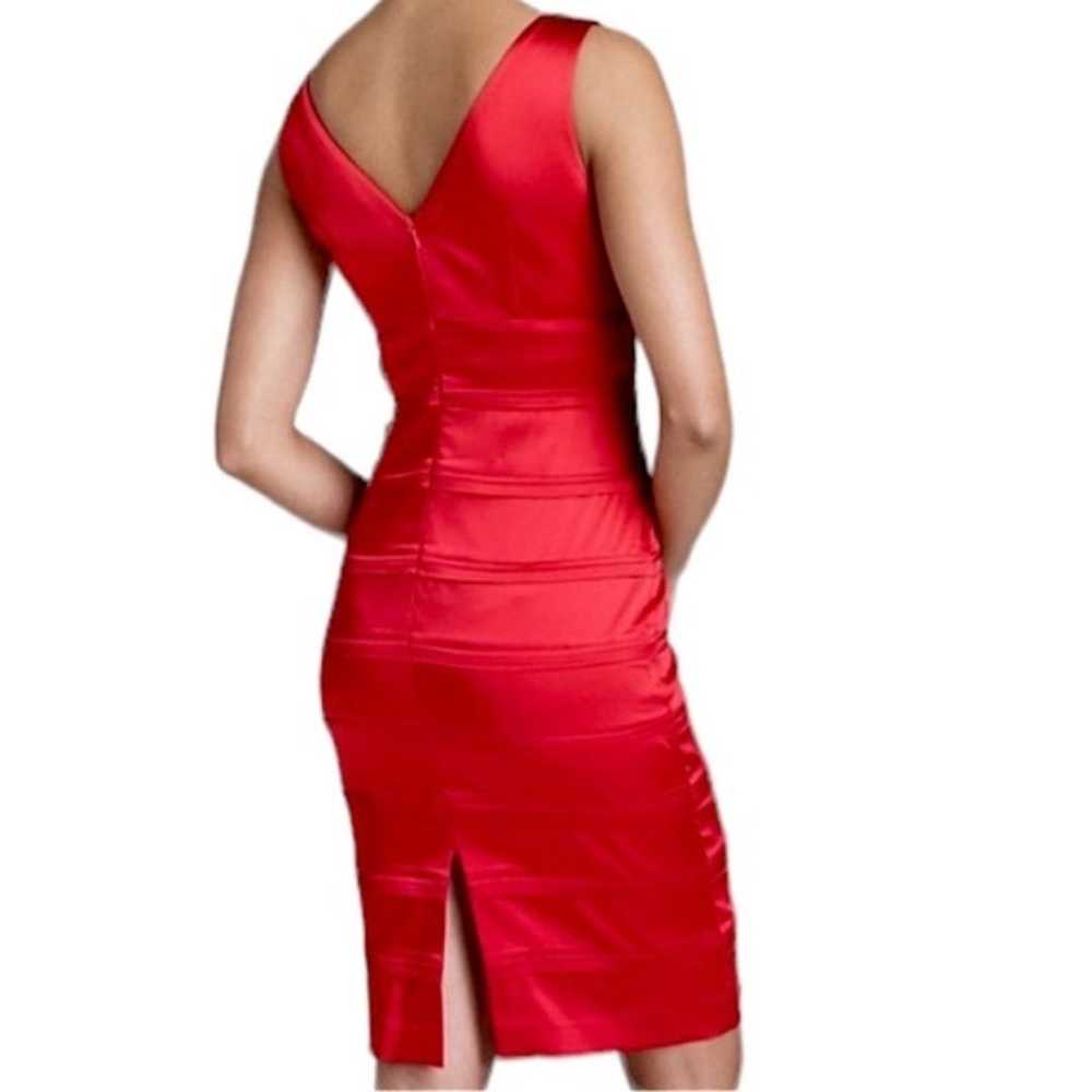 Beautiful Calvin Klein Ruby Red V Neck Sheath Sle… - image 7