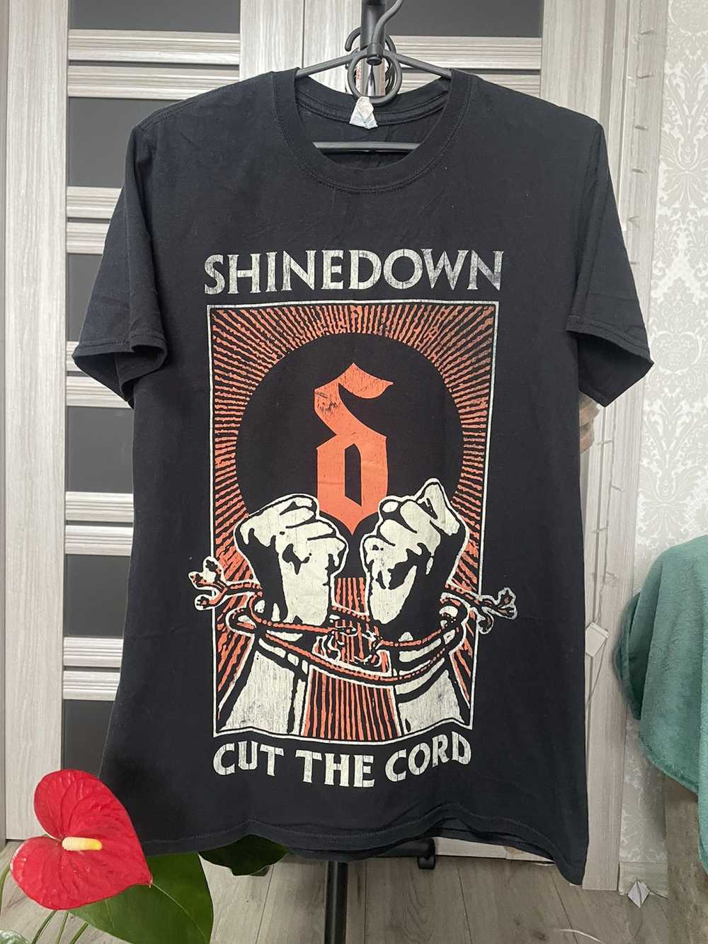 Band Tees × Rock T Shirt × Vintage ShineDown Cut … - image 1